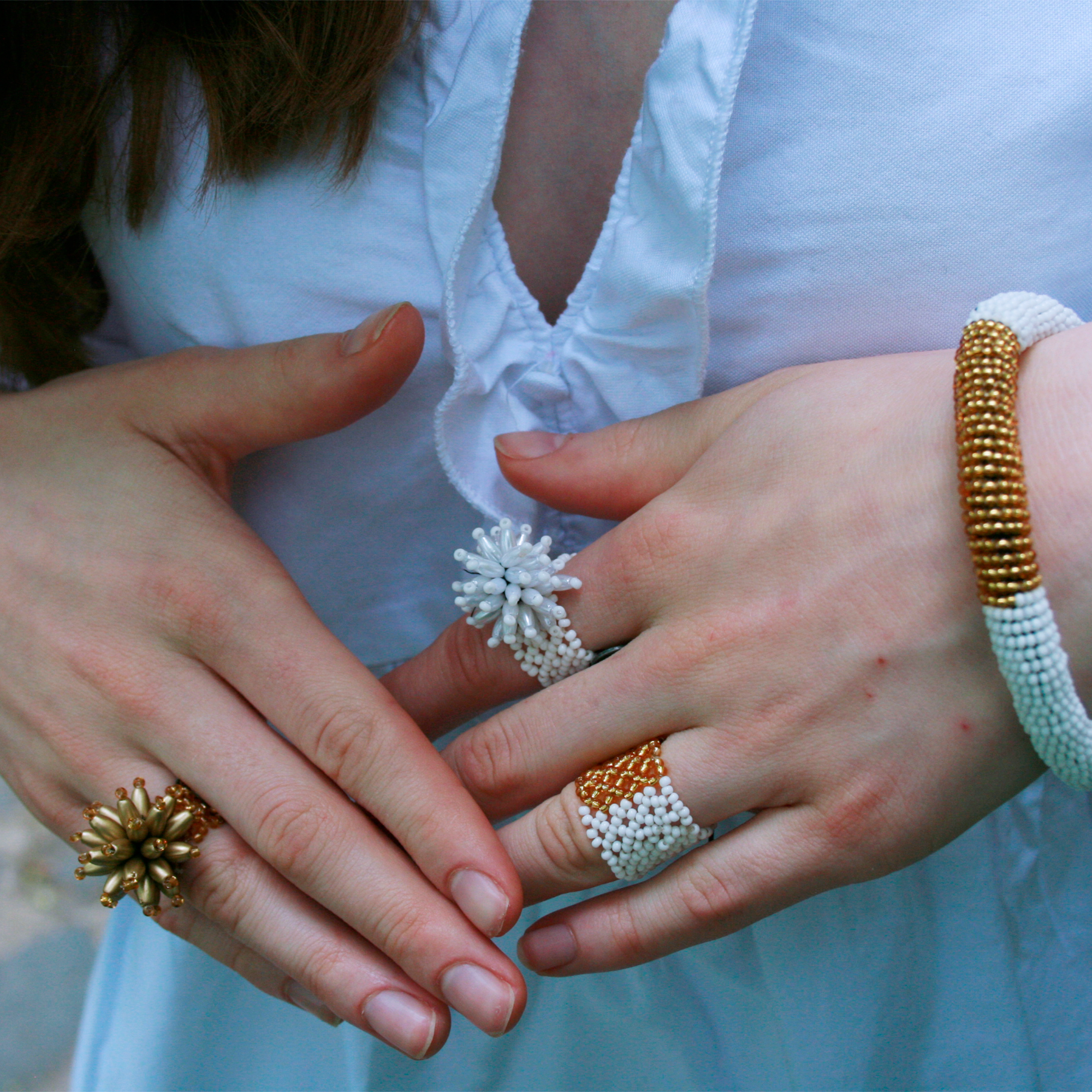 Tuubi ZicZac - Pink Gold on White