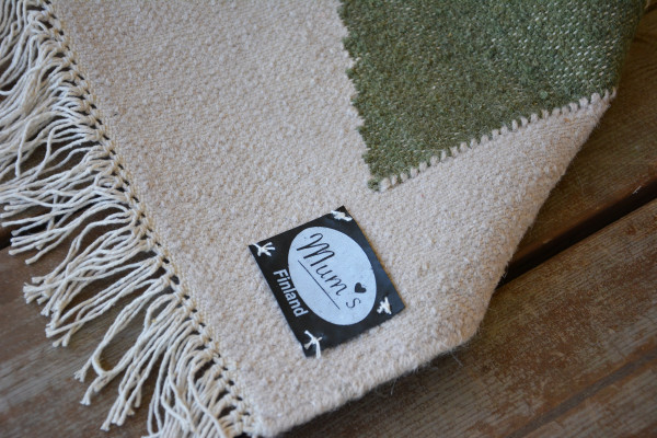 HANNA ANONEN finnish design rug carpet matto mums suomalainen 1 HANNA ANONEN finnish design rug carpet matto mums suomalainen 1