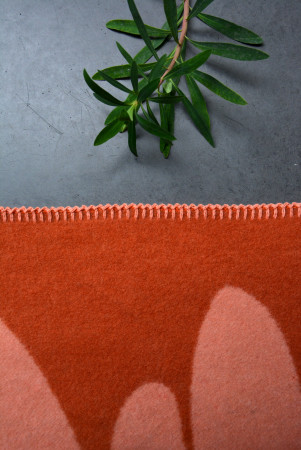 Viltti blanket flora lauragrondahl design mums viltti HR Viltti blanket flora lauragrondahl design mums viltti HR