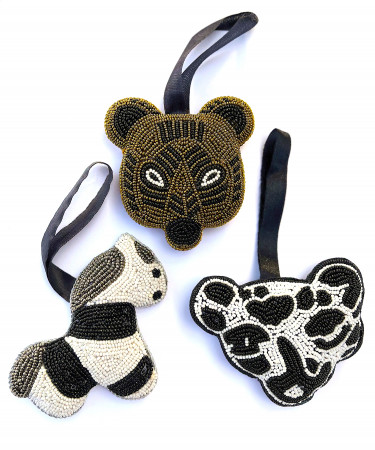 KORISTESETTI1 paavohalonen jennituominen teresamoorhouse finnishdesign nordicstyle decorations Mums ethical HR KORISTESETTI1 paavohalonen jennituominen teresamoorhouse finnishdesign nordicstyle decorations Mums ethical HR