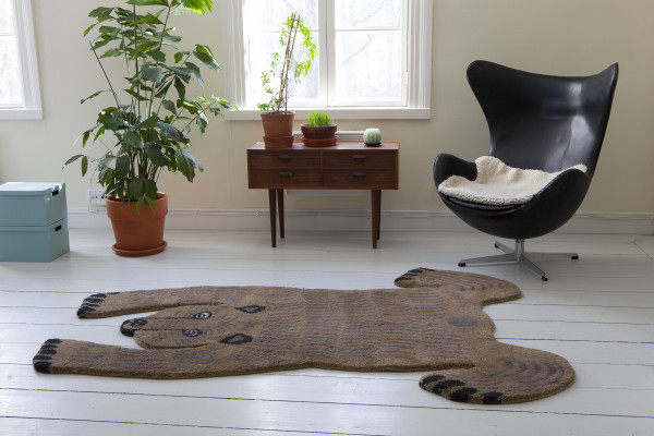 ruskeakarhuvaaka eggtuoli kopio moorhouse bear HR kopio ruskeakarhuvaaka eggtuoli kopio moorhouse bear HR kopio