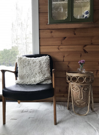 QUEEN of hearts  lumi silkkimatto silkrug ketunpesa fox table interior sisustus po  yta    rottinki rattan nordic home skandic HR QUEEN of hearts  lumi silkkimatto silkrug ketunpesa fox table interior sisustus po  yta    rottinki rattan nordic home skandic HR