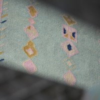 valhalla vihrea green matto rug fiilis art finnishdesign plantbaseddye kasvivarjatty hr