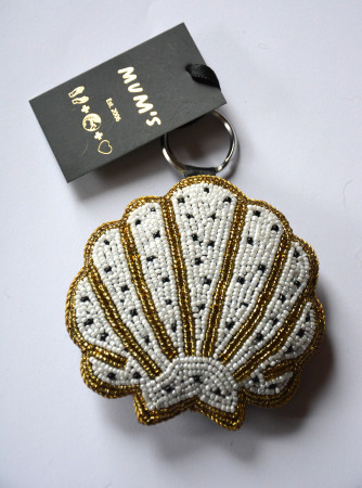 shell keyring hanna anonen mums gold hr shell keyring hanna anonen mums gold hr