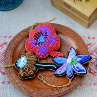 bee flower collection christmas decor mums hr bee flower collection christmas decor mums hr