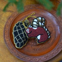 cone squirrel christmas decor mums hr cone squirrel christmas decor mums hr